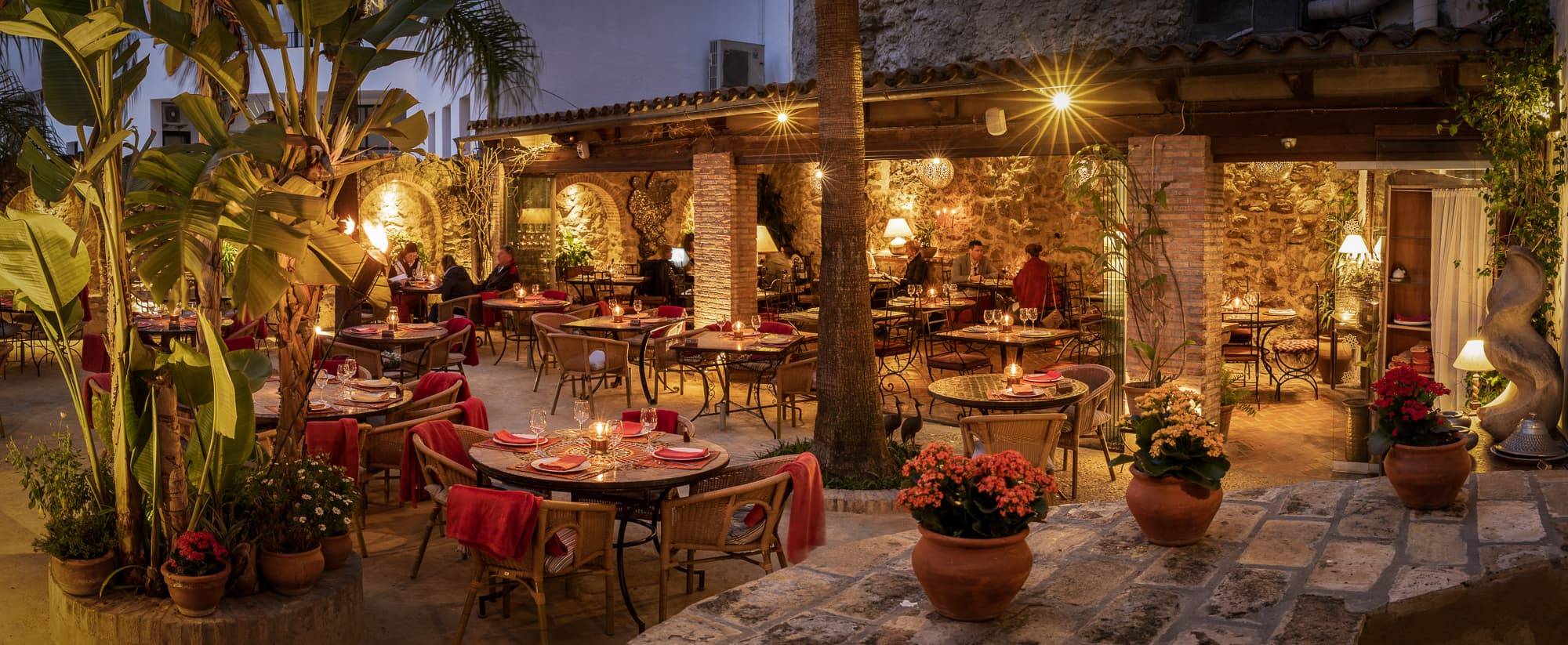 El Jard n Del Califa El Famaoso Restaurante rabe De Vejer el-jard-n-del-califa-el-famaoso-restaurante-rabe-de-vejer